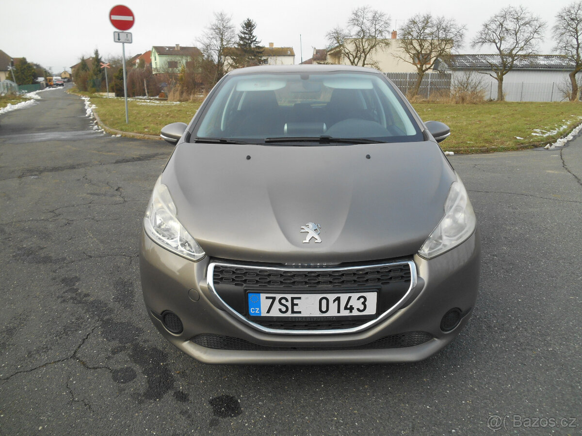 PEUGEOT 208 1.2 VTI ACTIVE - 5