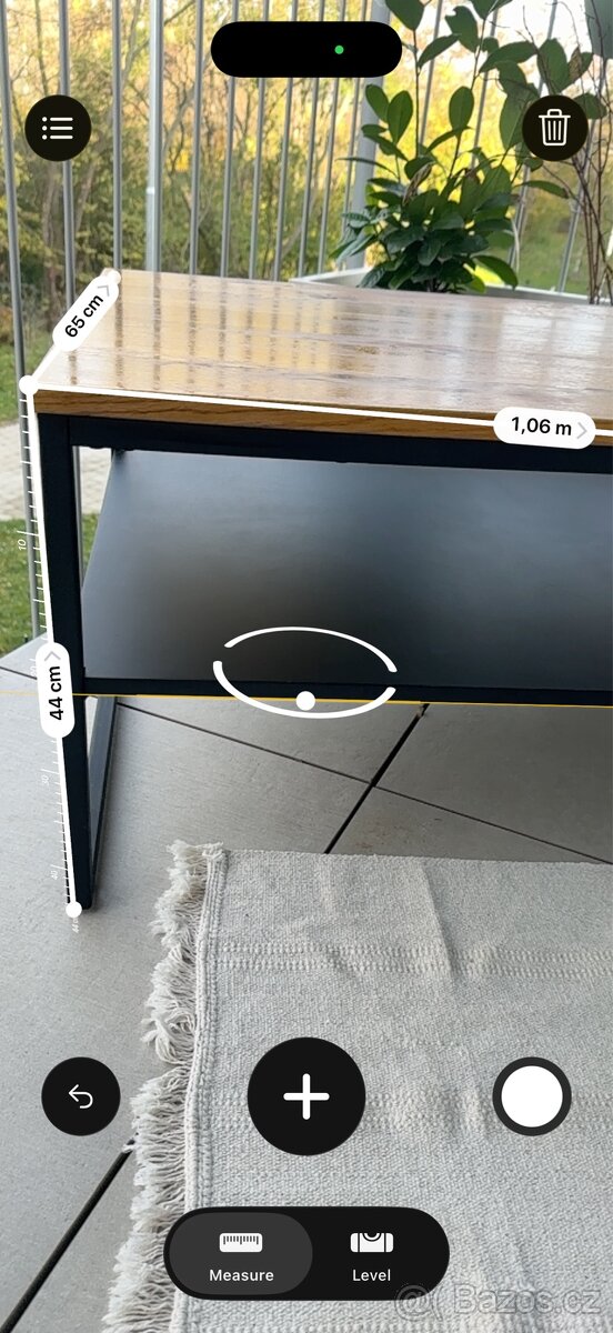 Prodám konferenční stolek – dubový masiv & černá ocel - 5