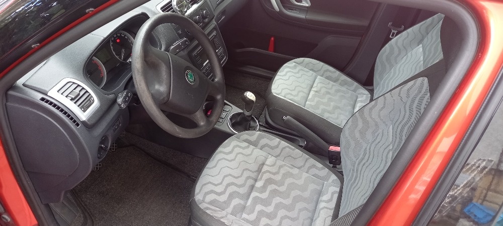 Škoda Fabia II 1.2 HTP 47 kW - 5