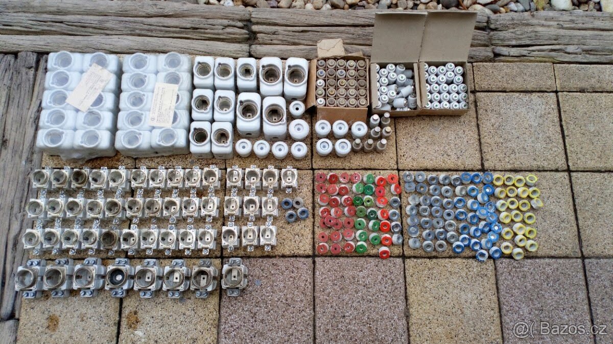 Porcelánové pojistkové držáky, pojistky a vložky - 5