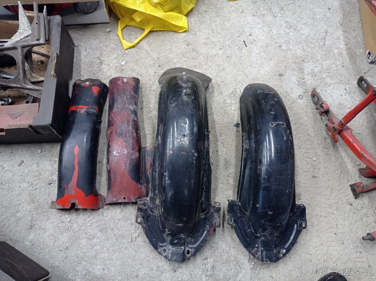 Prodám nádrž Jawa - 5