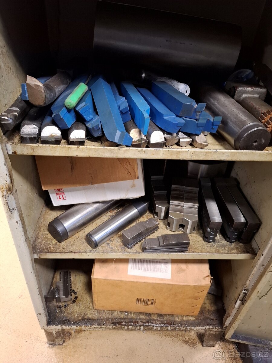 Hrotový soustruh SU 50A/1000 - 5