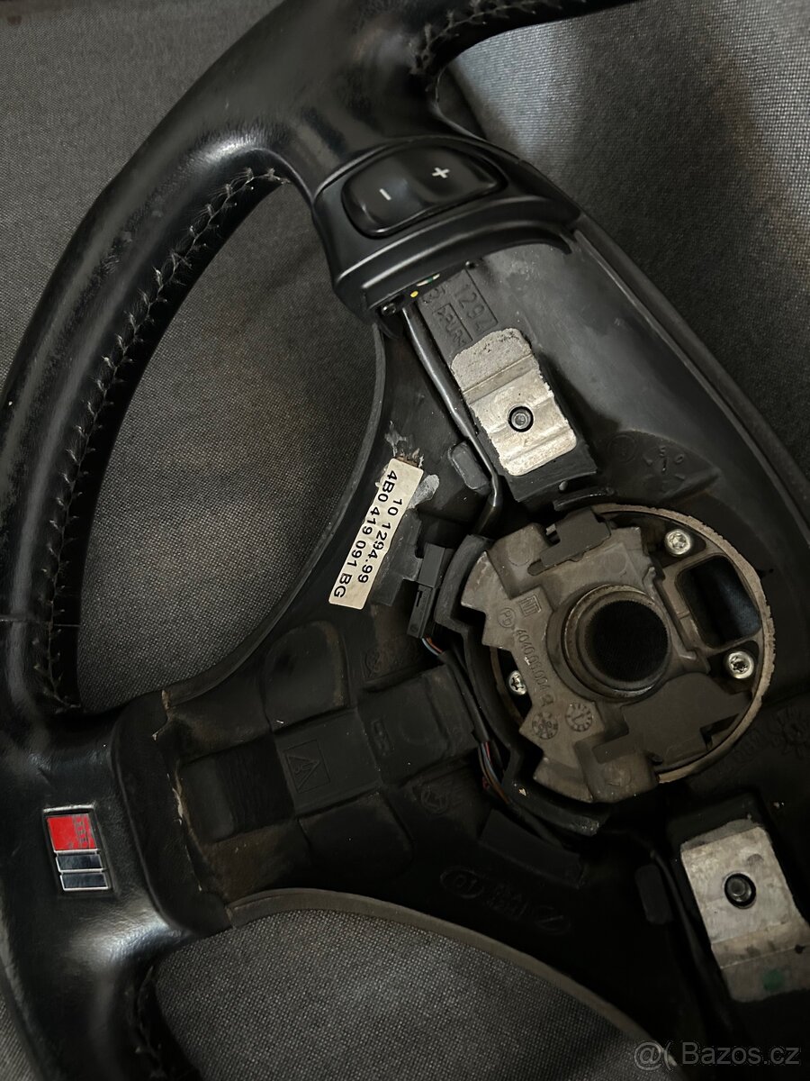 Volant Audi A6 S6 c5 - 5