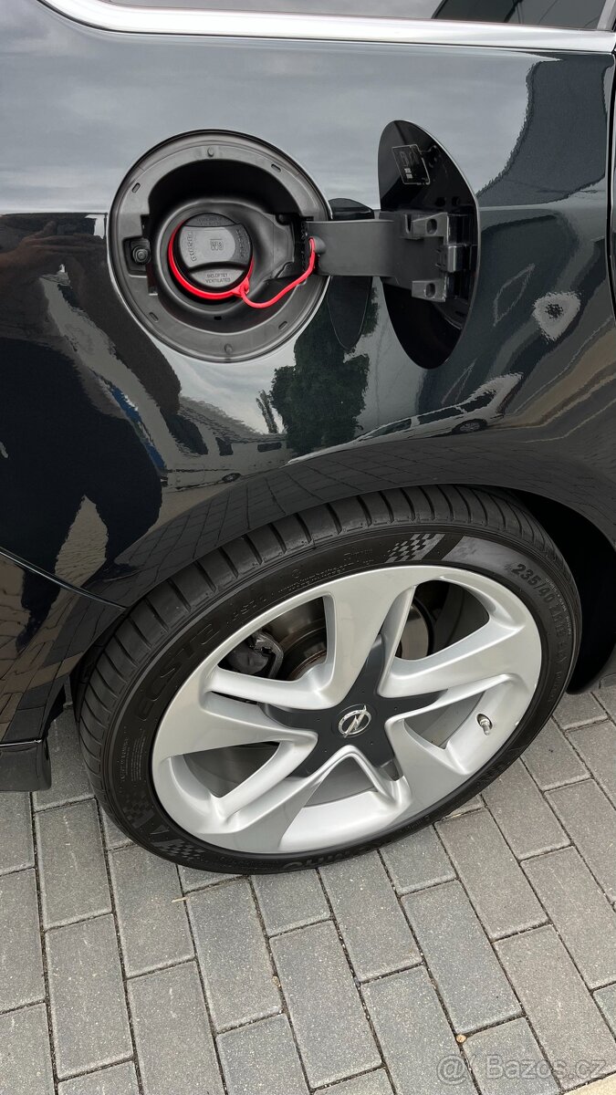 Opel Astra J Biturbo 1 majitel - 5