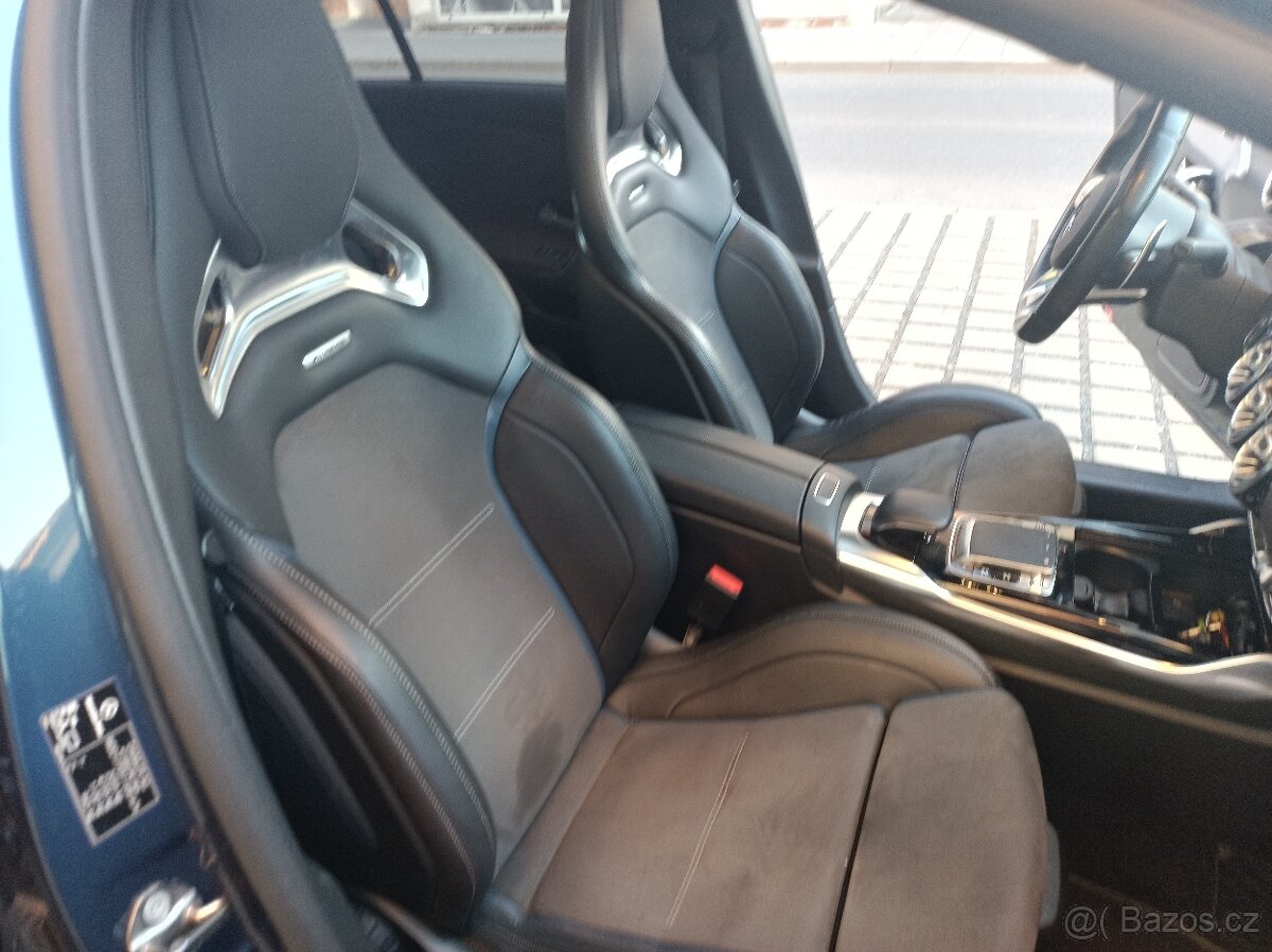 Mercedes A35 AMG - 5