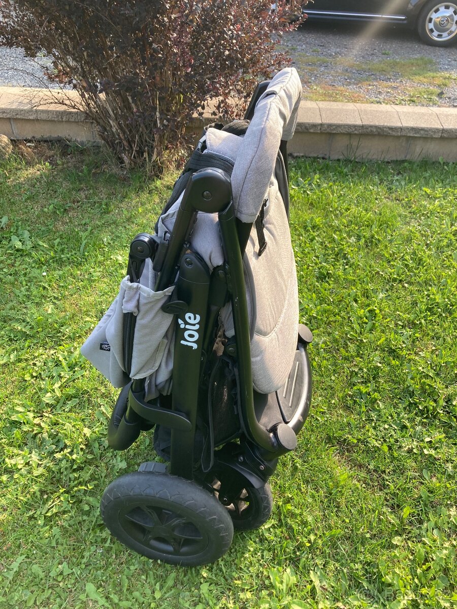Kočárek Joie - 5