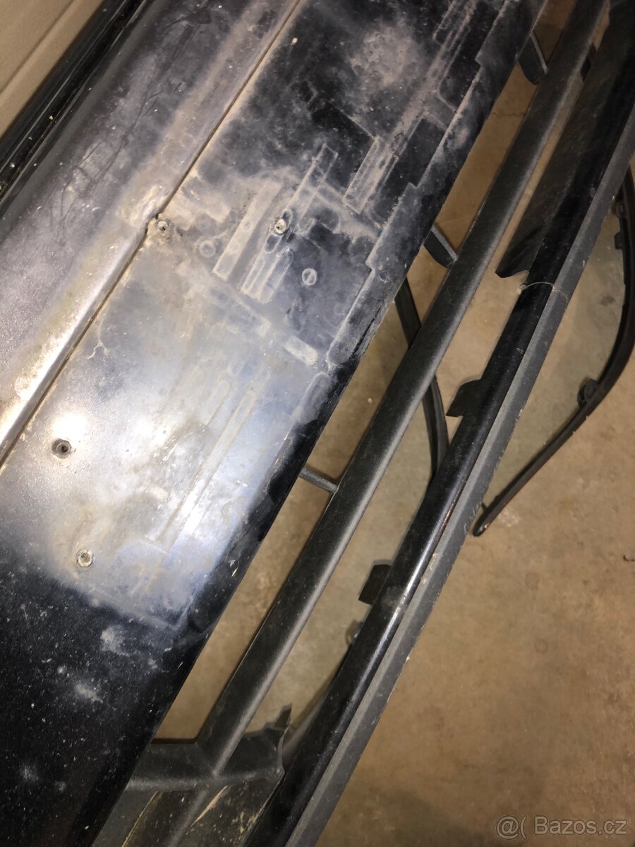 Volvo v70 P2 přední nárazník - 5