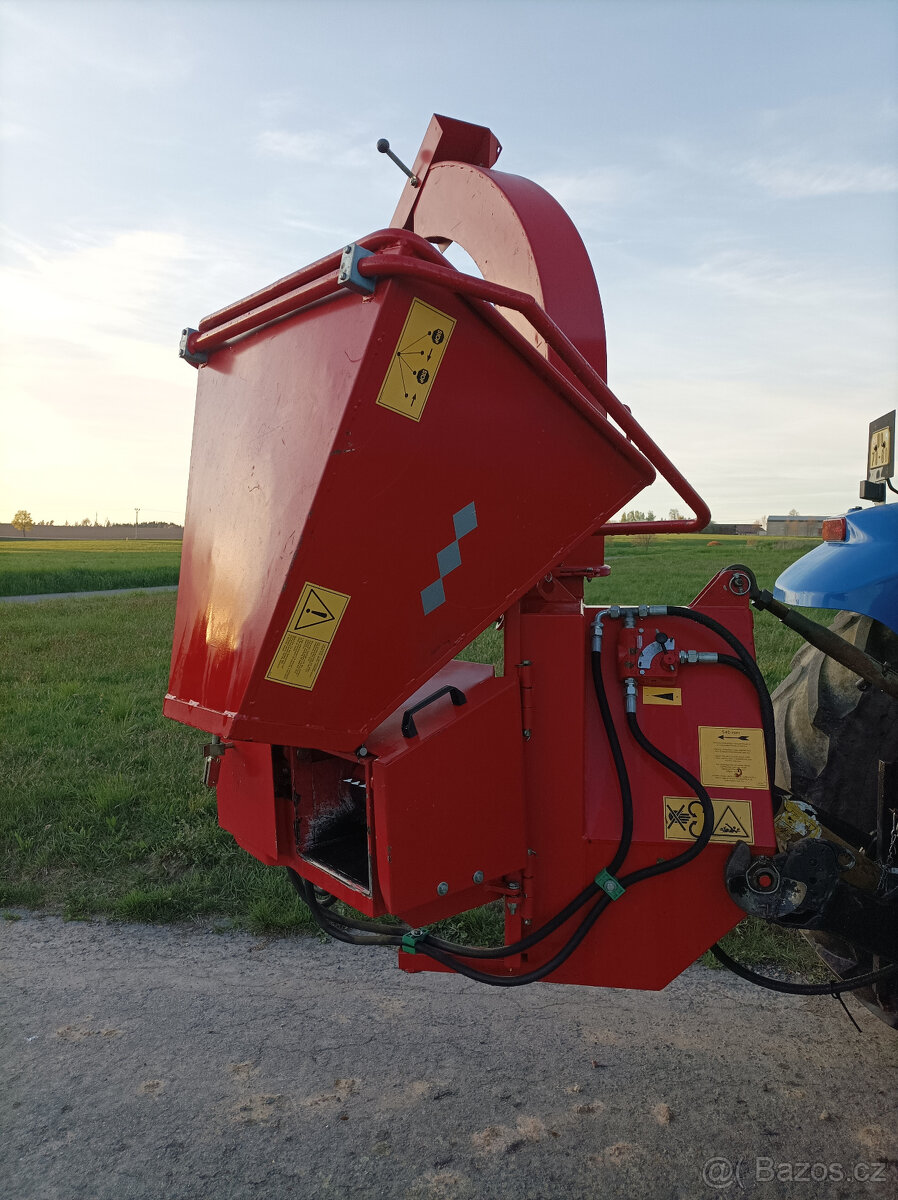 Prodej štěpkovače Junkkari - 5