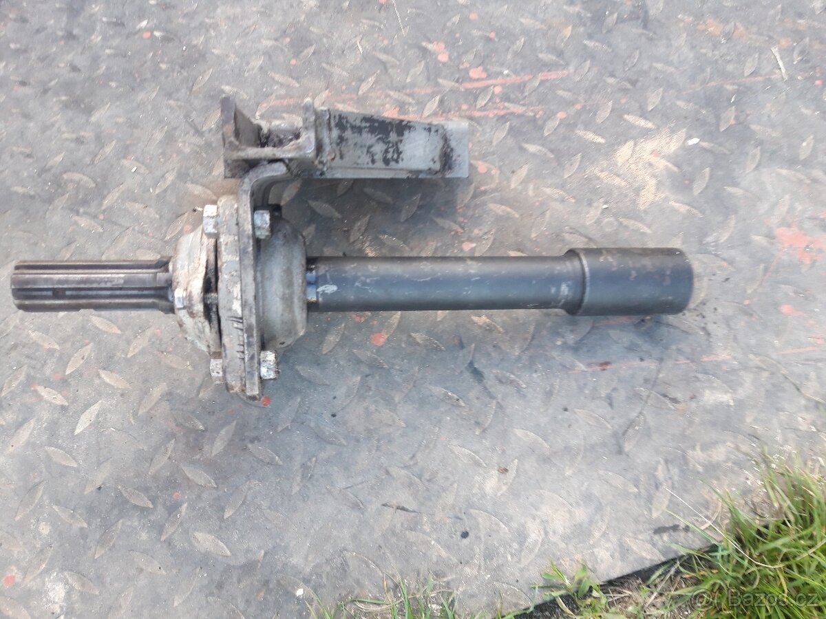 Zadní vývodový hřídel na RS 09 dvouválec - 5