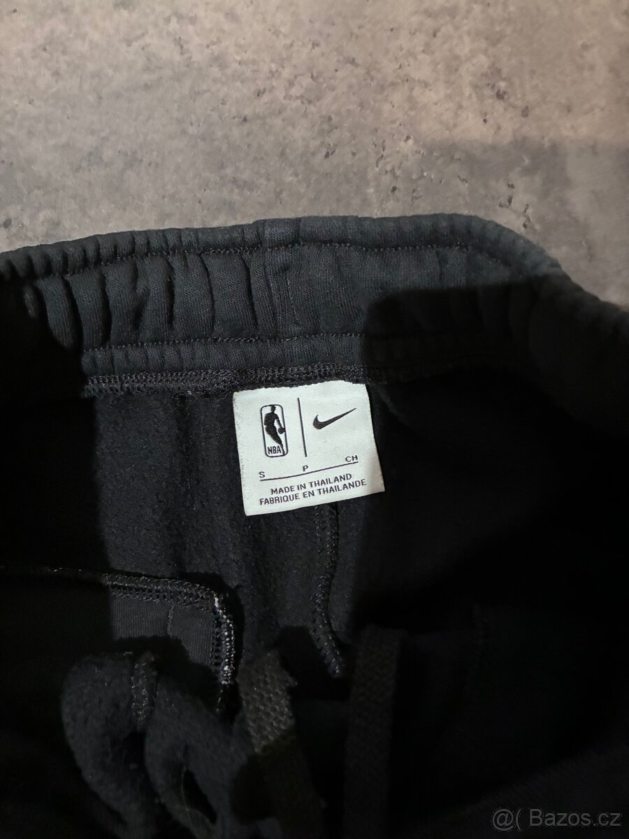 Panske tepláky Nike - 5