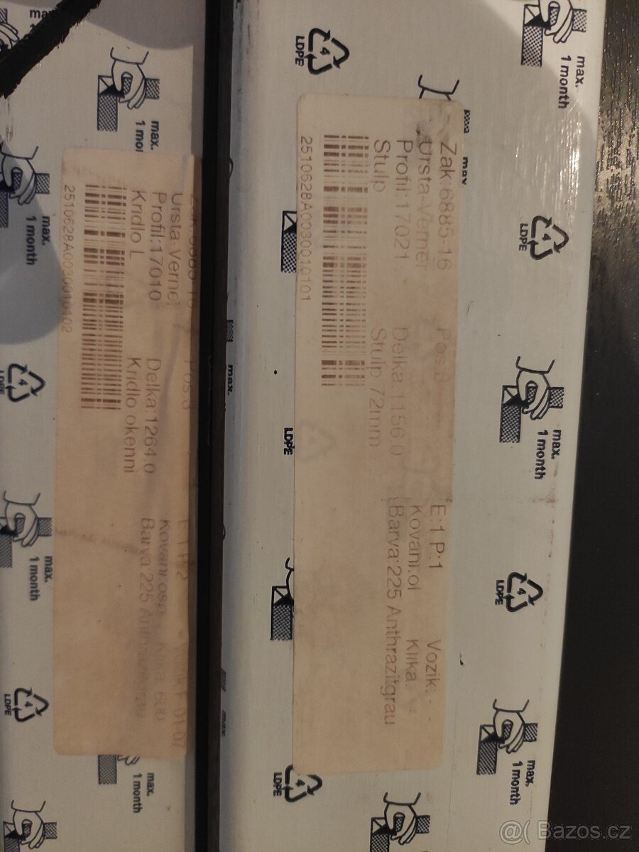 Dvoukřídlé okno ANTHRAZIT - 5