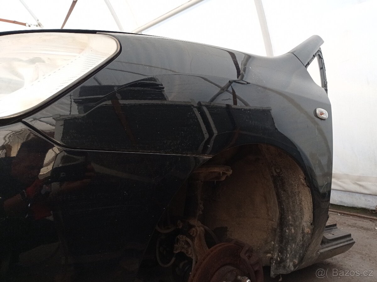 Kia Carens CRDi na díly - 5