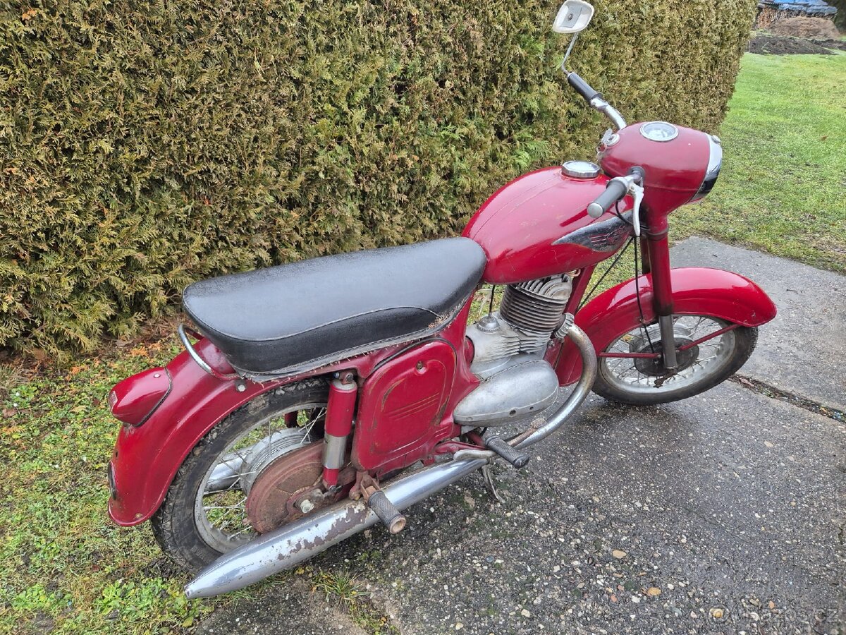 Prodám Jawa 250/353 r.v. 1961 - 5