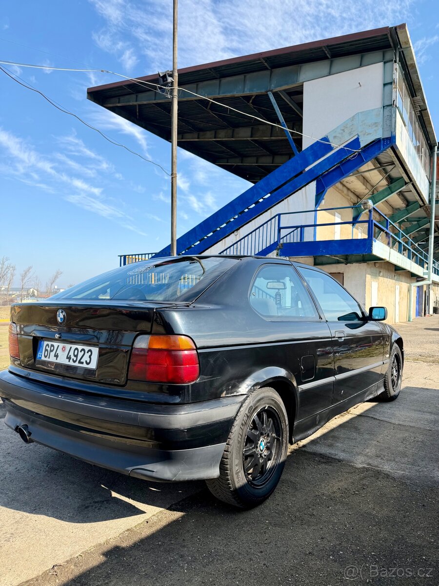 BMW E36 compact - 5