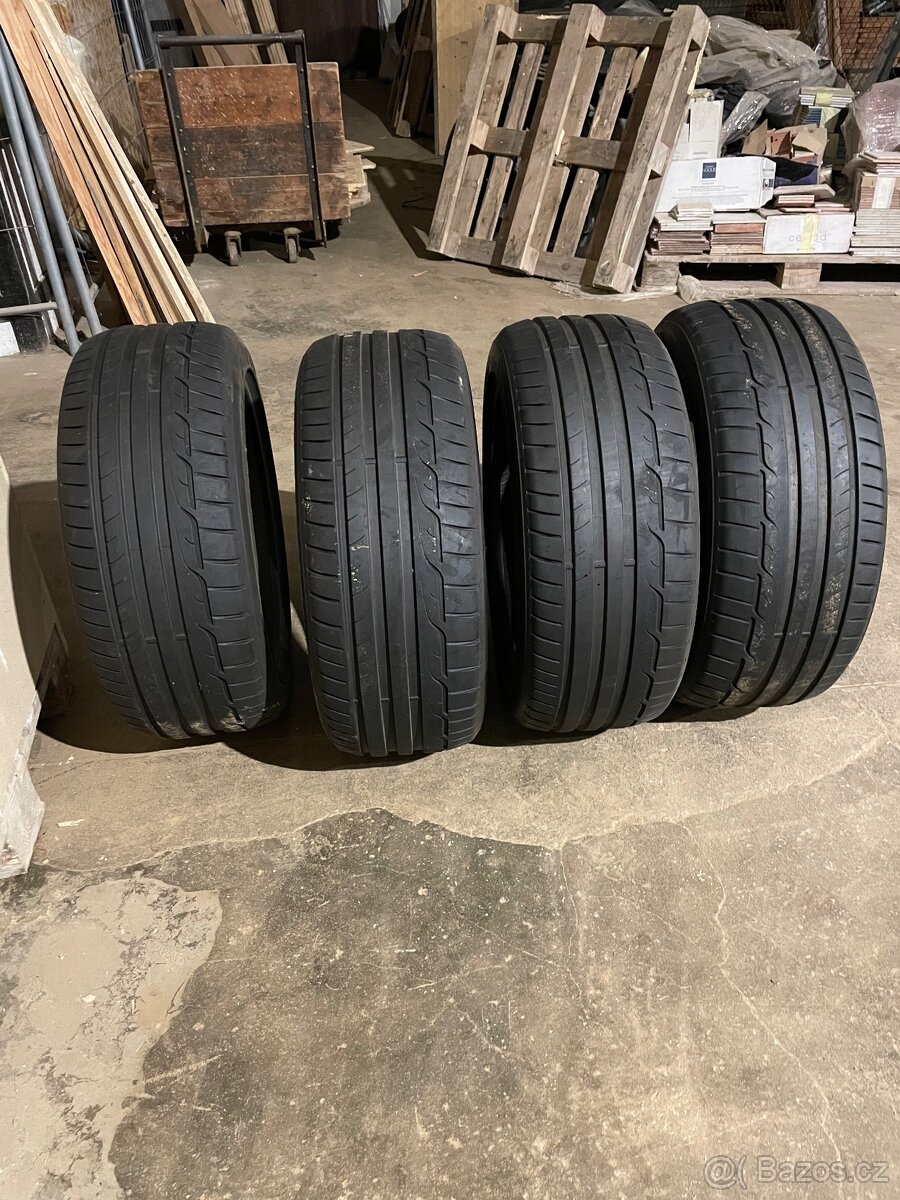 Dunlop sportmaxx rt 245/45 r 19 - 5