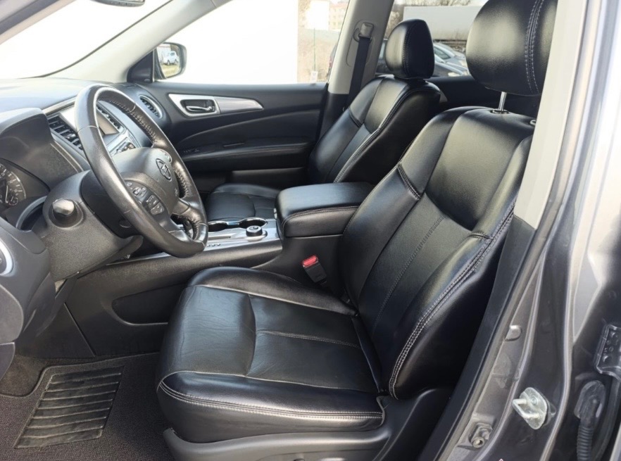 Nissan Pathfinder 3.5 V6 4x4 (2020) - 5