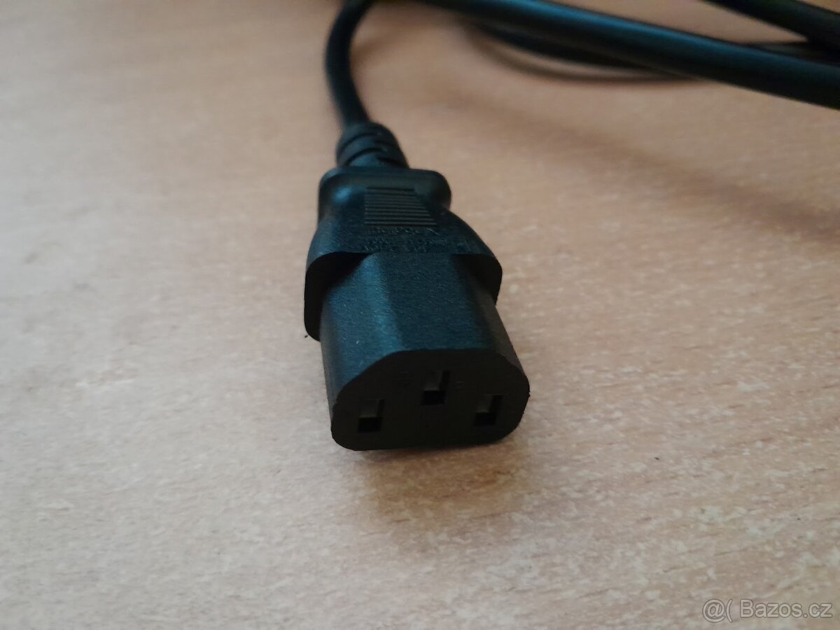 DO ZÁSUVKY NAPÁJECÍ KABEL PC SERVER IHNED K PRODEJI - 5