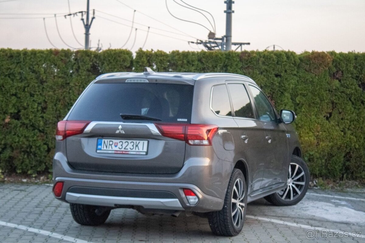 Mitsubishi Outlander 2.0i PHEV Hybrid - ODPOČET DPH - 5