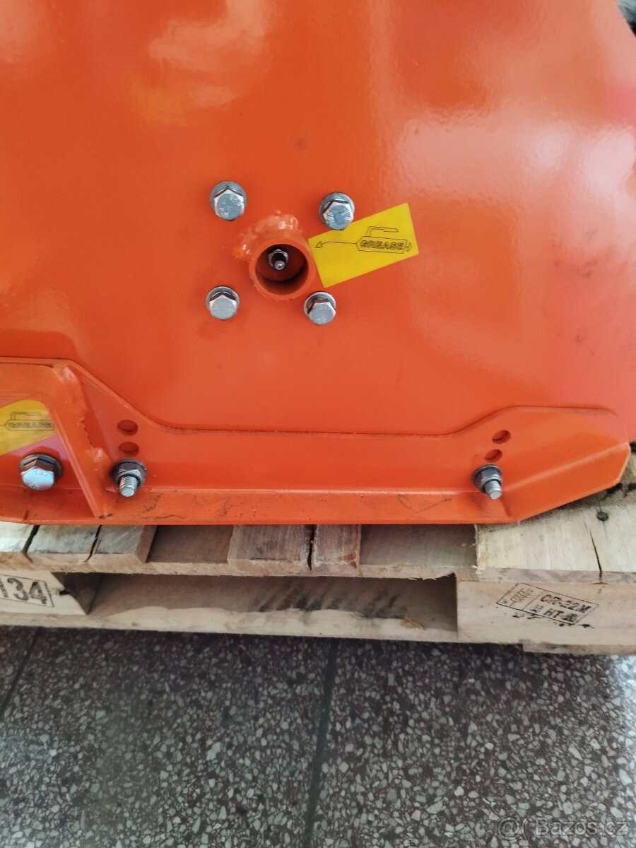 Mulčovač 120 cm - 5