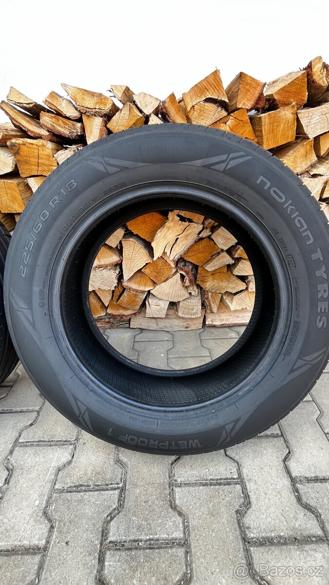 Nokian 225/60 r 18 - 5