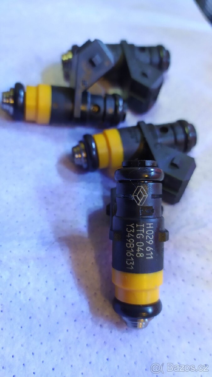 Prodám vstřiky Siemens H028797a H029611 - 5