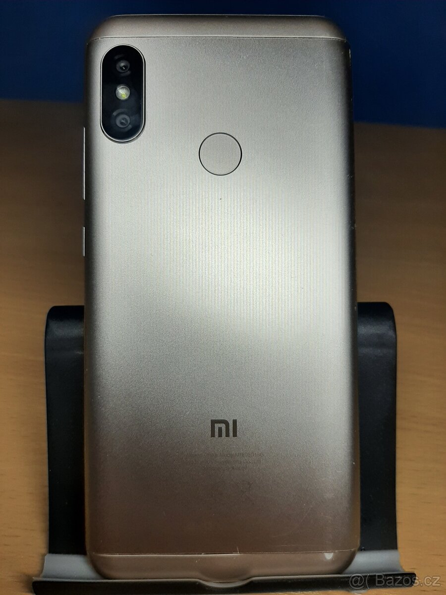 Xiaomi Mi A2 Lite (M1805D1SG) - 5