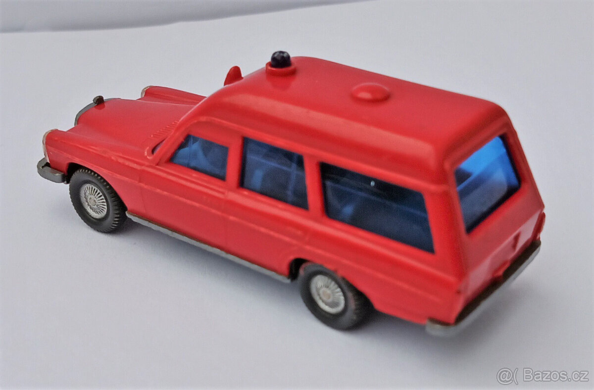 Značka Wiking. Mercedes. Hasiči. - 5