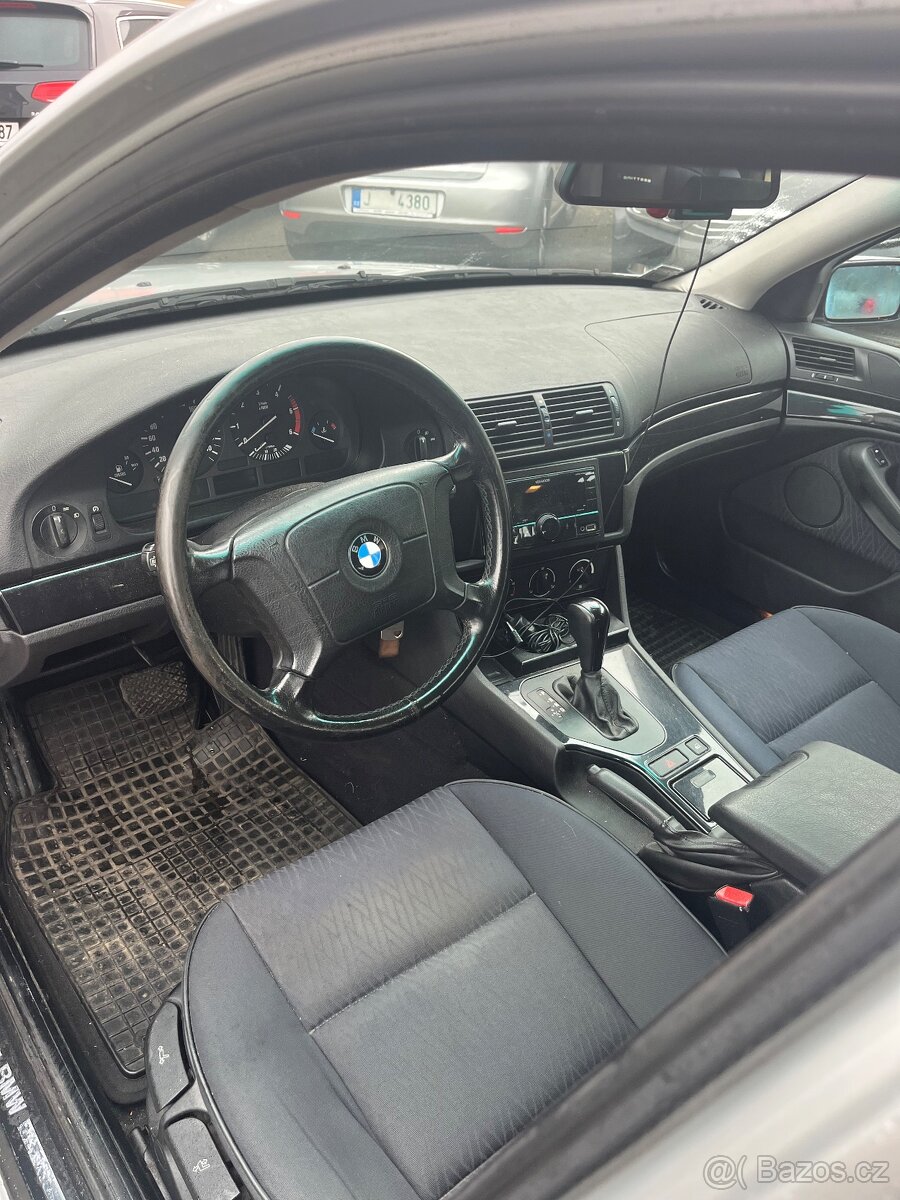 BMW 5 e39 touring 525d 120kw - 5