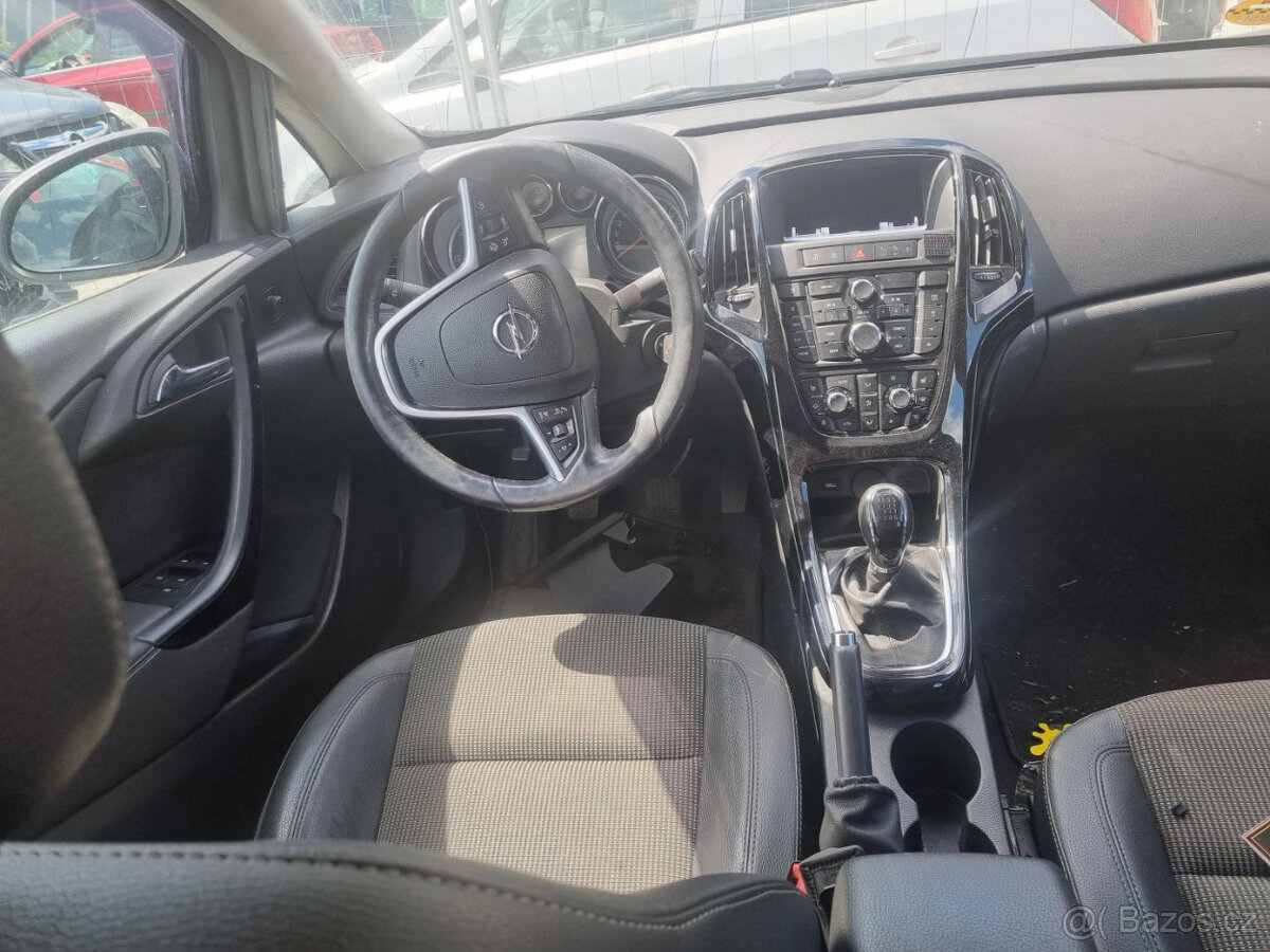 Opel Astra J 1.6 CDTI ( B16DTL ) 81kW r.2016 stříbrná Z176 n - 5