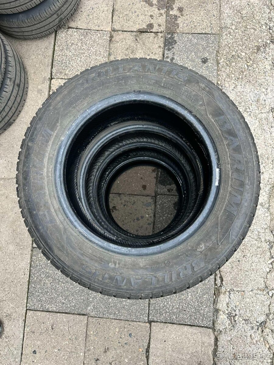 Prodám sadu letních pneumatik Barum - 5