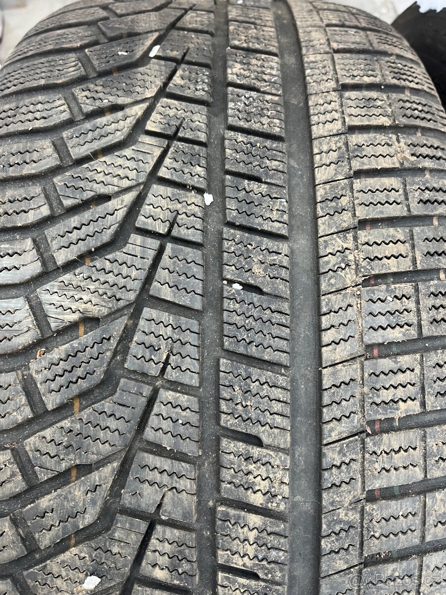 Zimní pneu Hankook 285/45/21 - 5