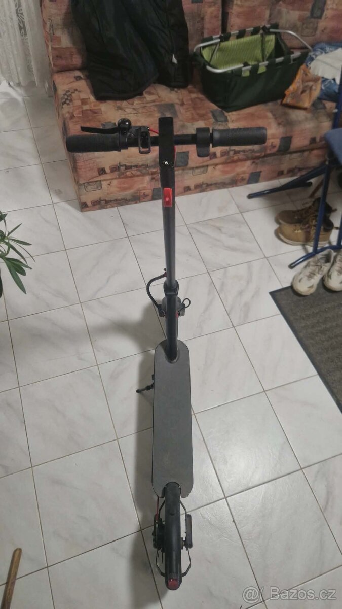 Elektrická koloběžka Sencor Scooter Two S60 - 5