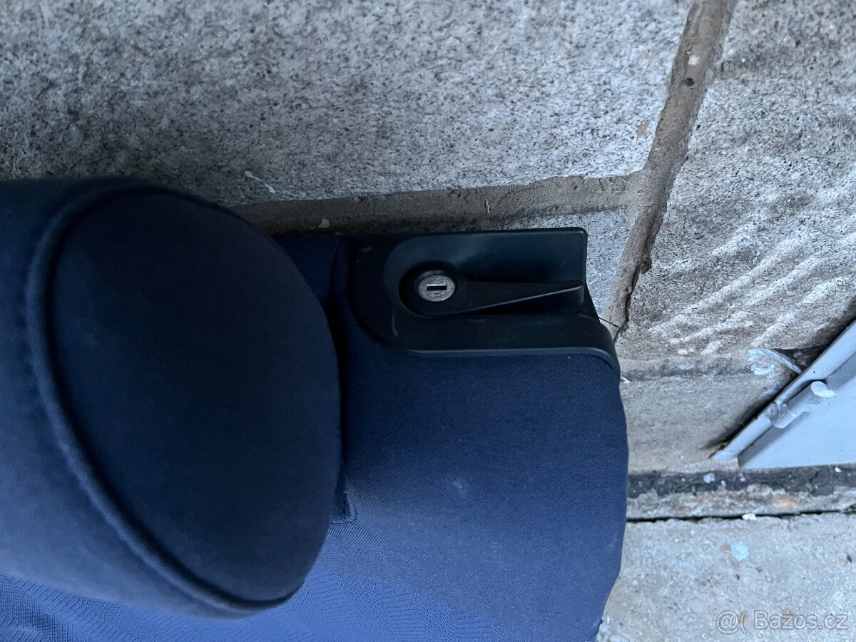 Zadní sedačky Audi A4 B5 - 5