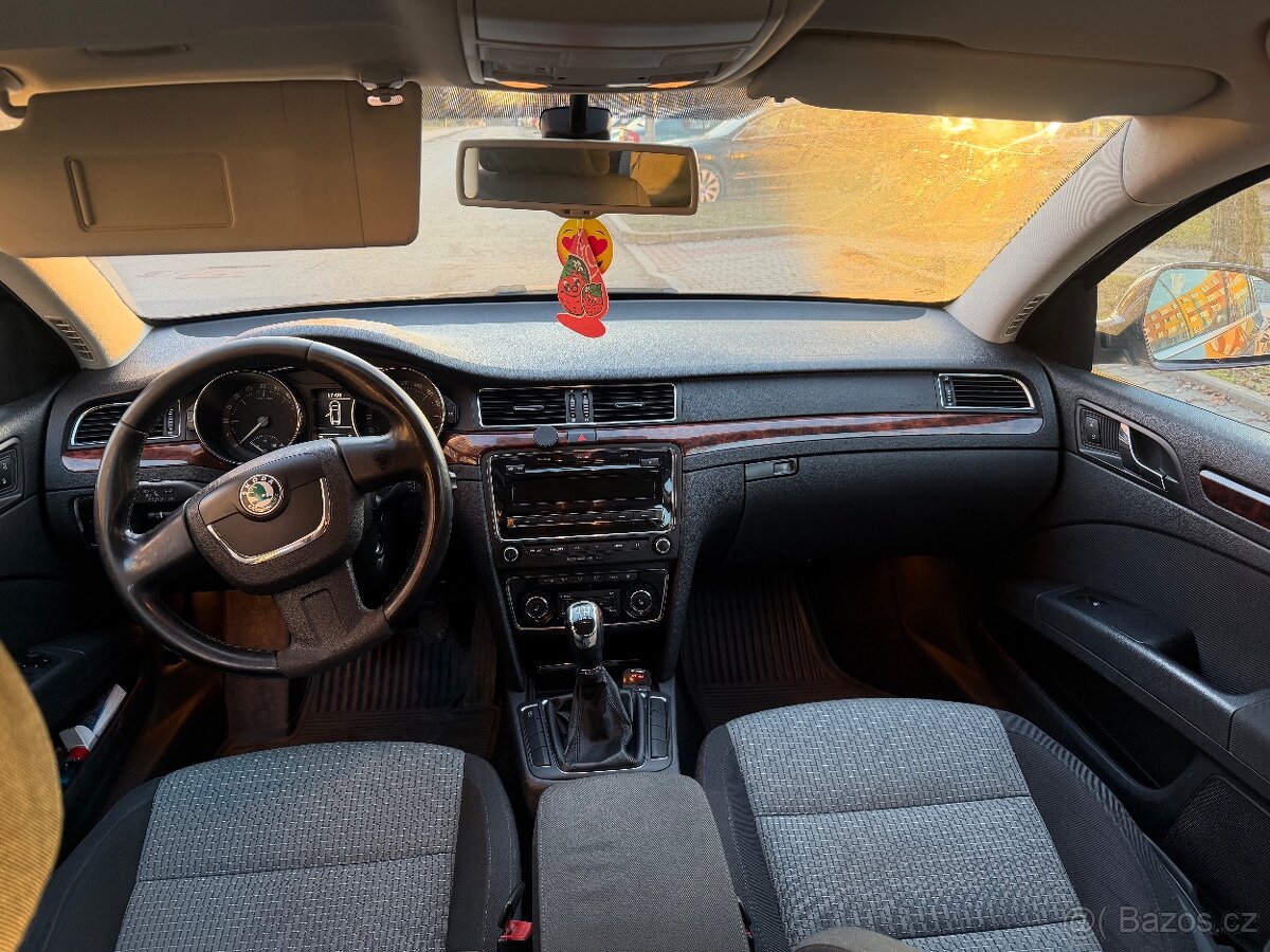 Škoda Superb - 5