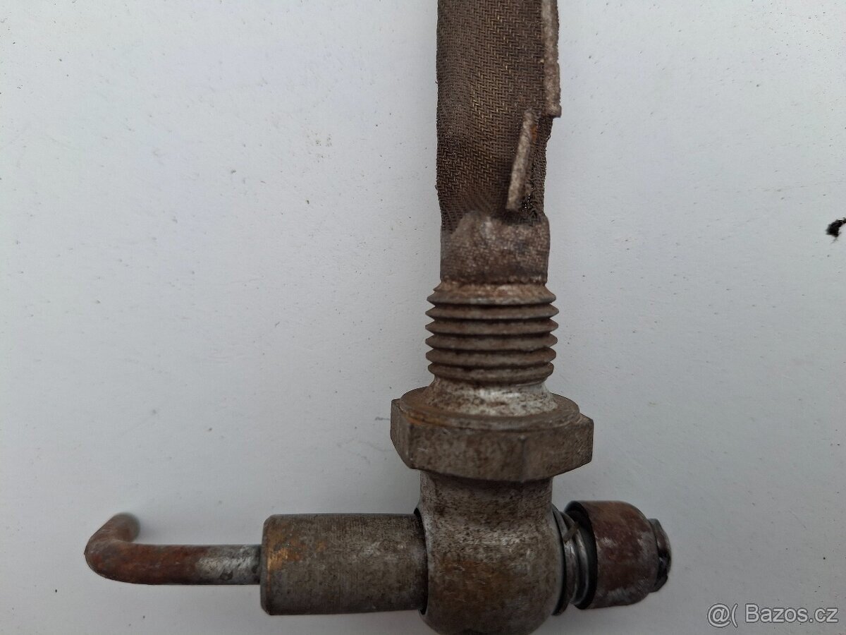 Jawa pařez kohout nádrže - 5