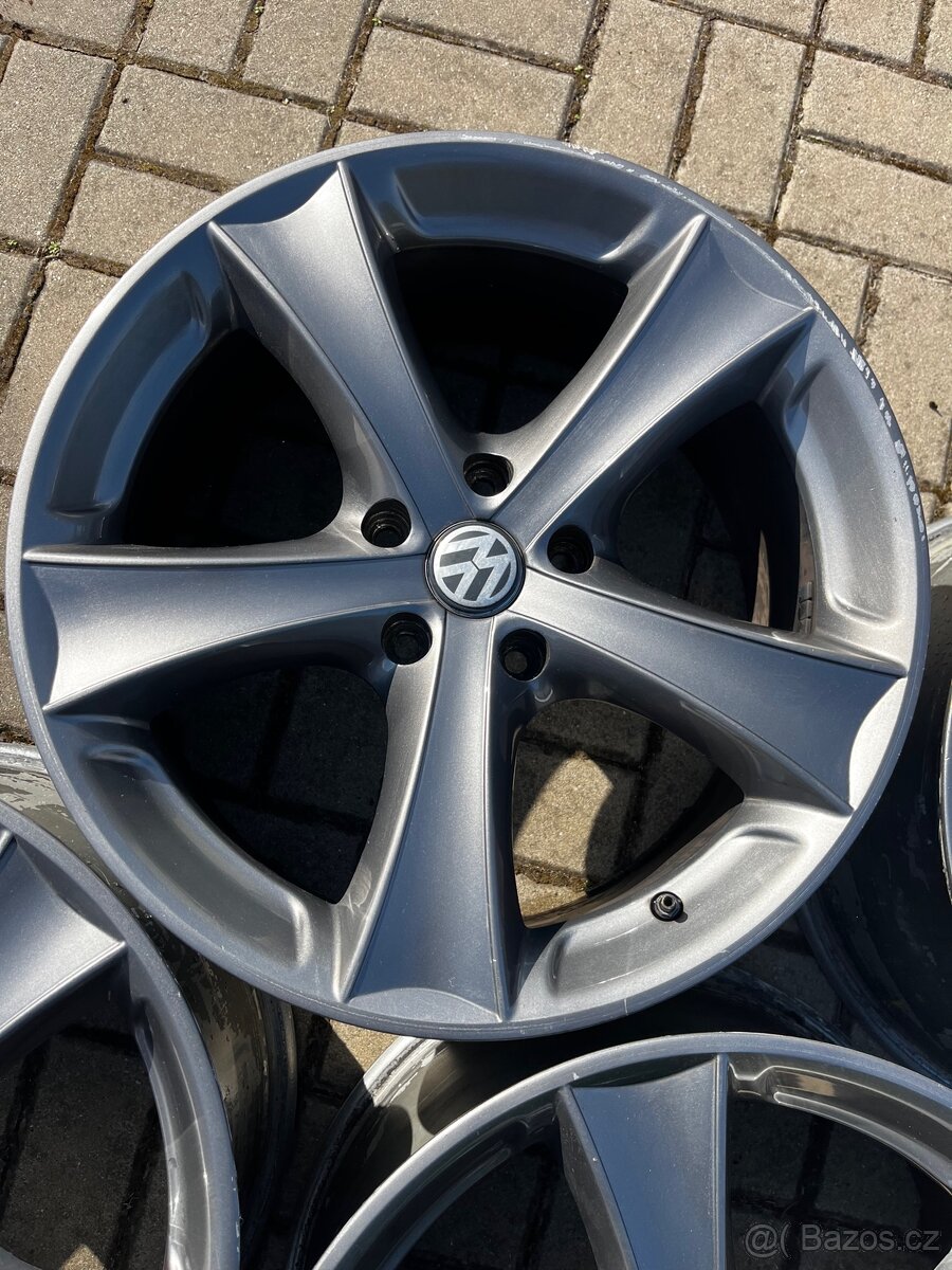 VW T5 Multivan alu kola 19’ - 5