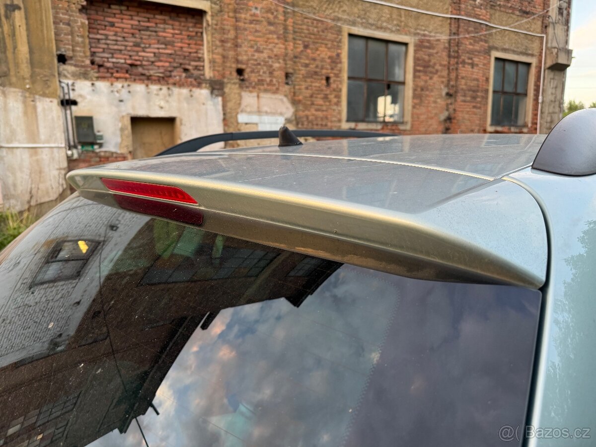 Škoda Fabia II combi na náhradní díly - 5