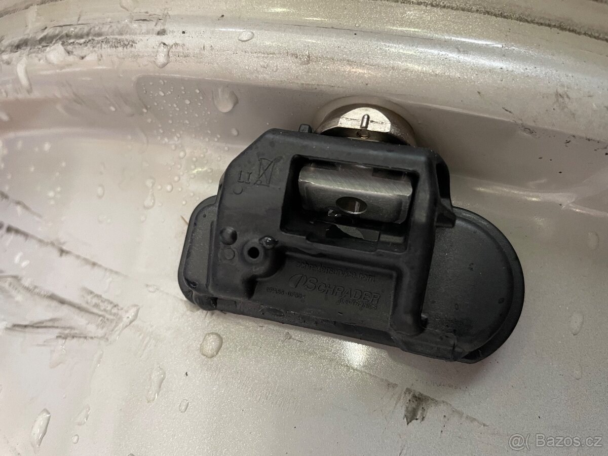 5x115 R16 6,5J ET38 Borbet - 5