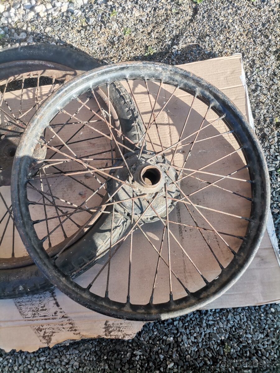 Jawa CZ 150c kola - 5