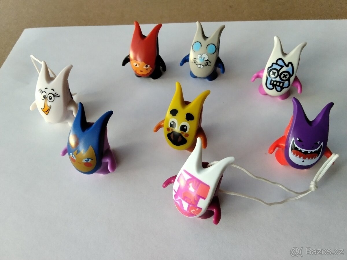 3 RŮZNÉ FIGURKY - 5