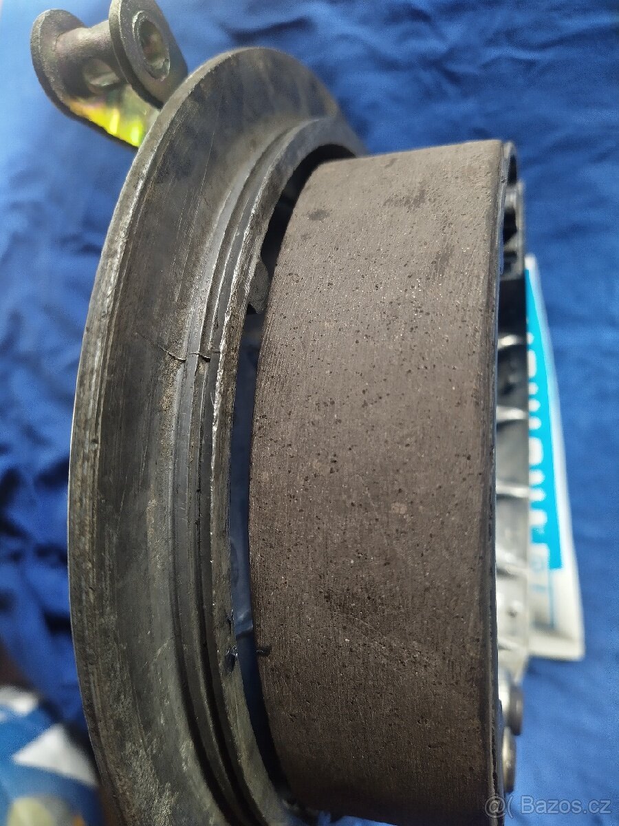 Jawa 250/353,350/354 brzdový štít - 5