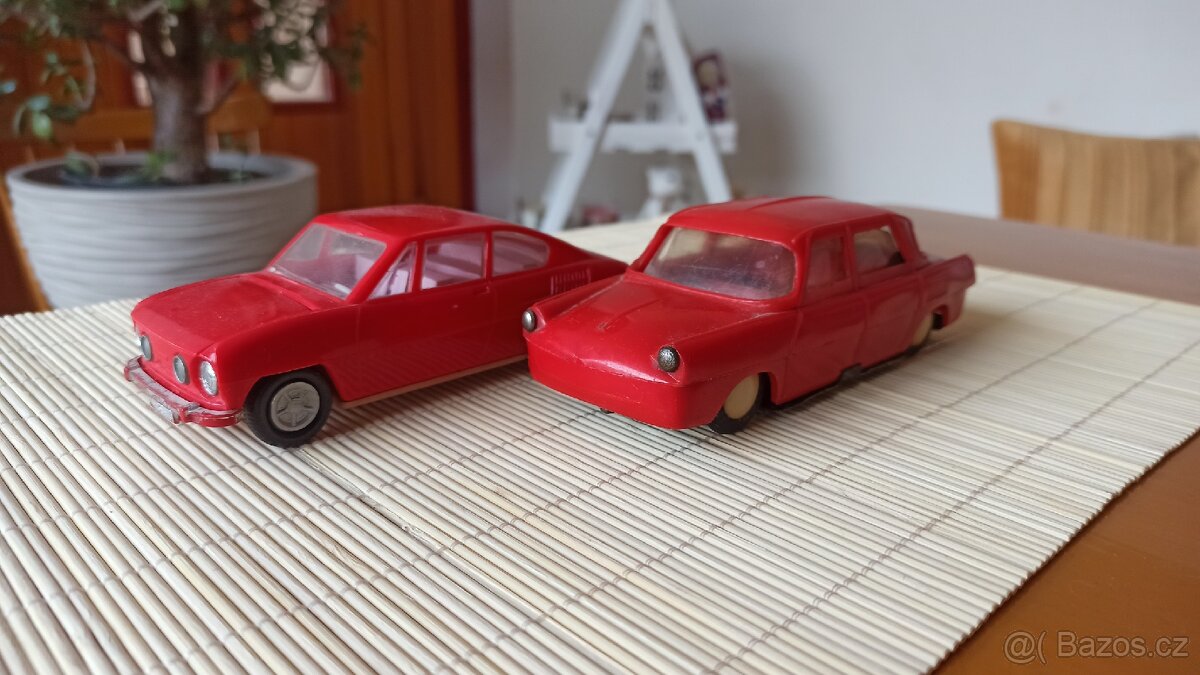Škodovky staré retro hračky - 5