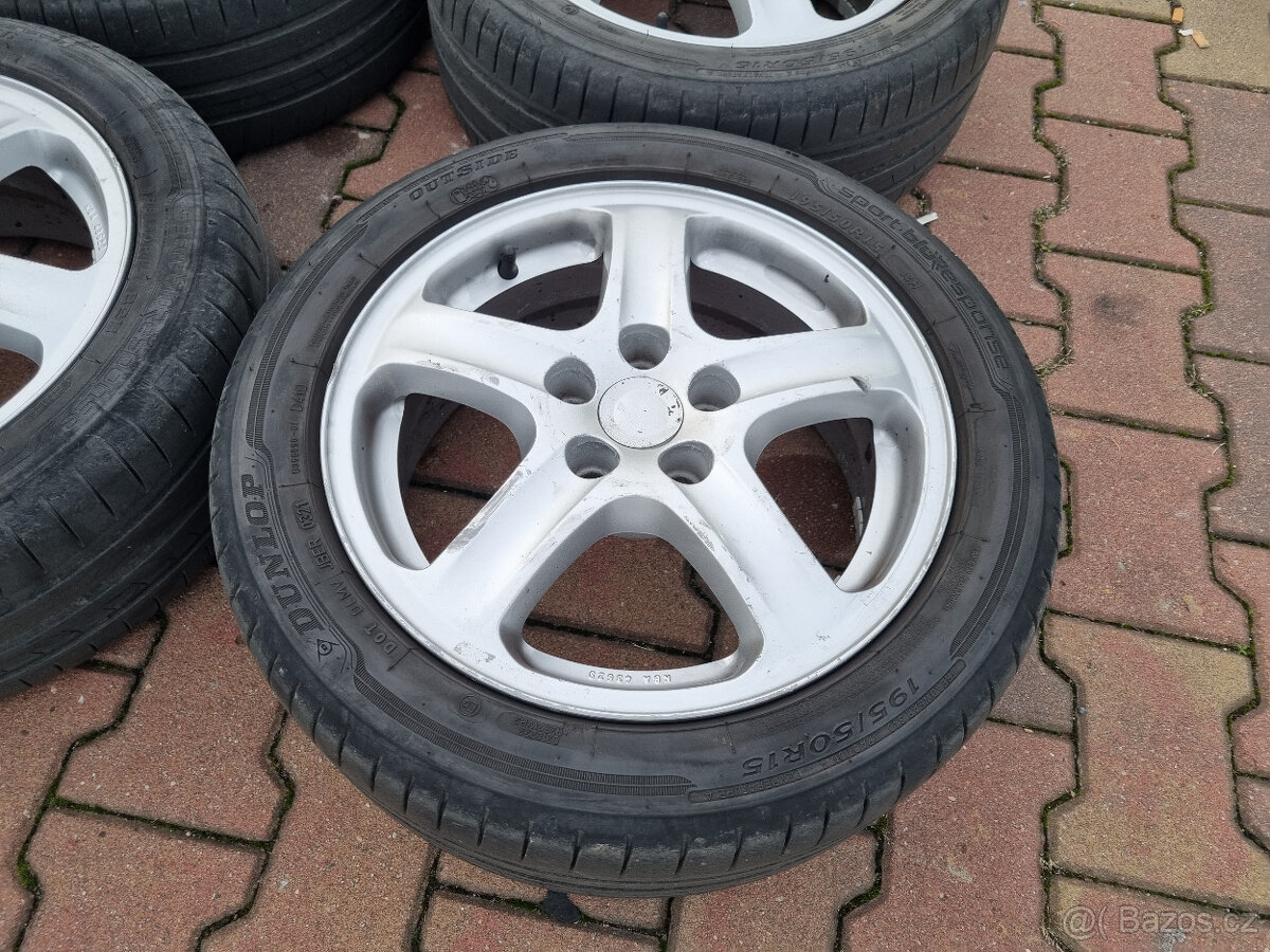 Prodám alu 15 + pneu Dunlop 195/50 - 5