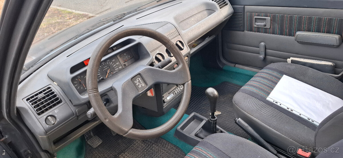 Peugeot 205 Diesel - 5