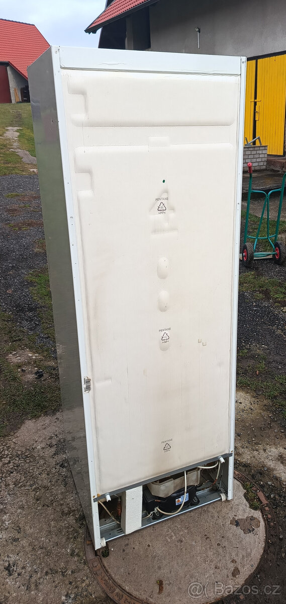 CHLADNIČKA S MRAZNIČKOU ZANUSSI - A++ - 175cm - 5