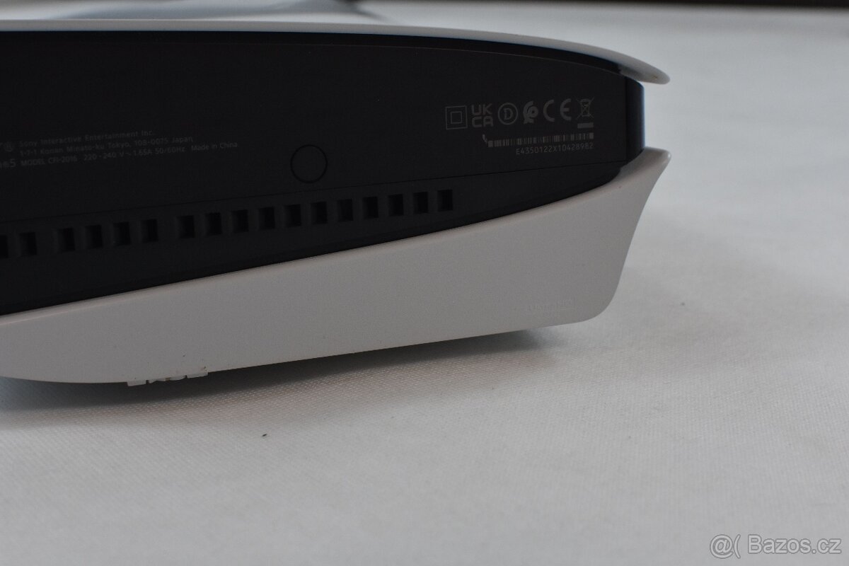 Sony PlayStation 5 (Slim) Zánovní, rok záruka. - 5