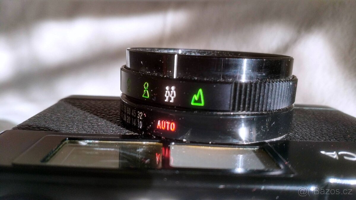 Yashica 35-ME 38 mm f/2,8 kompaktní 35mm fotoaparát - 5