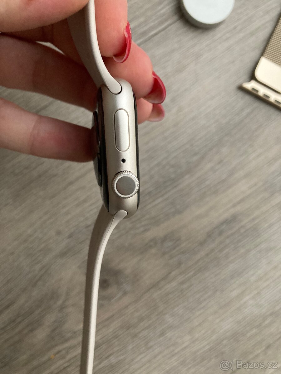 Apple Watch 8 - 5