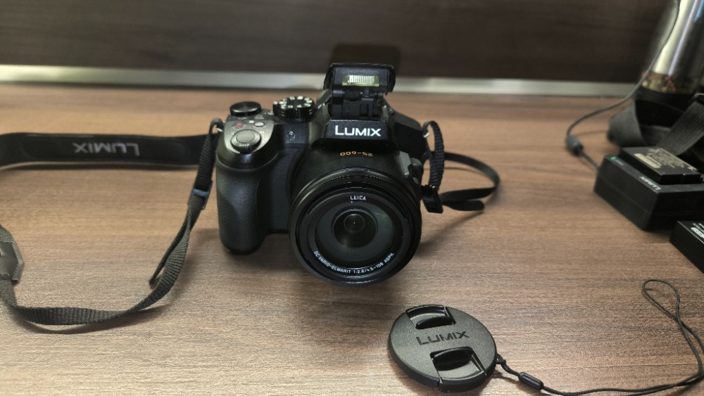 Panasonic Lumix DMC-FZ300 - 5
