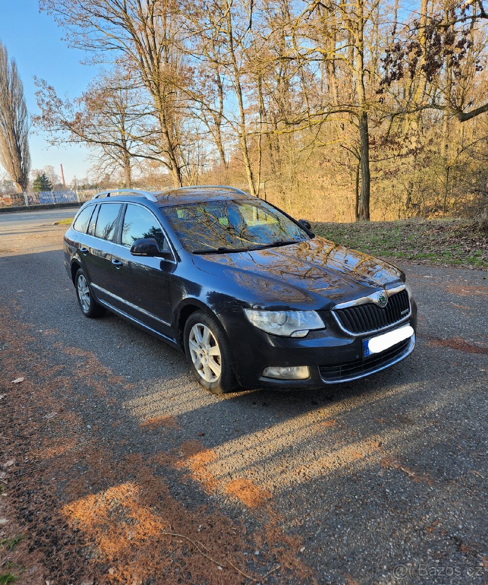 Škoda Superb Model 2013 - 5